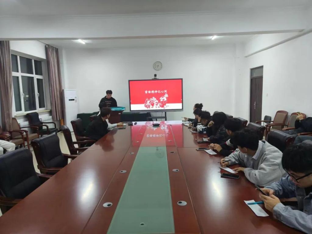 免费观看B站刺激战场2023