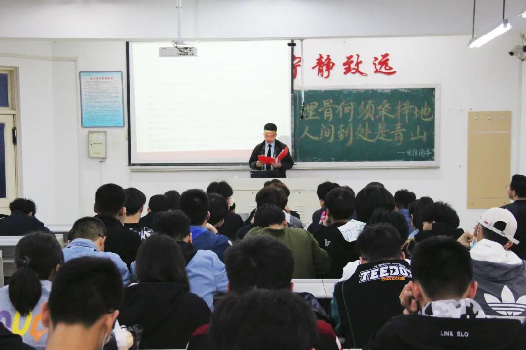 免费观看B站刺激战场2023