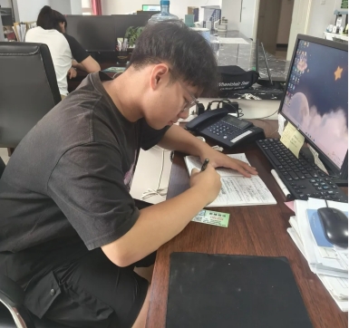免费观看B站刺激战场2023