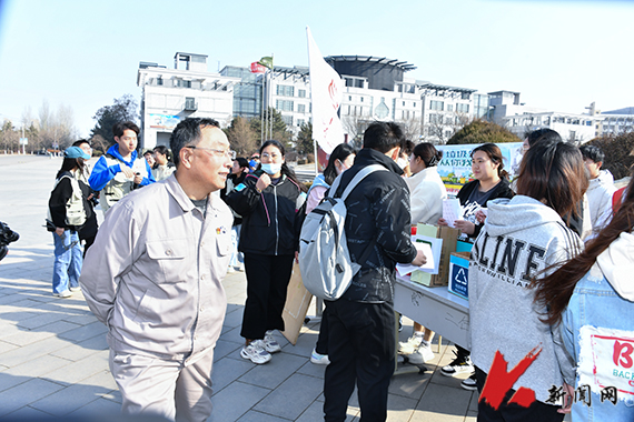 免费观看B站刺激战场2023