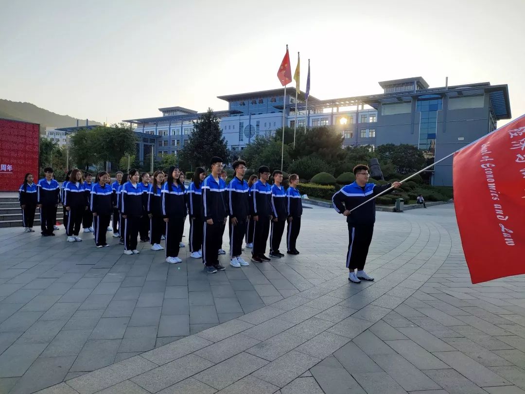 免费观看B站刺激战场2023