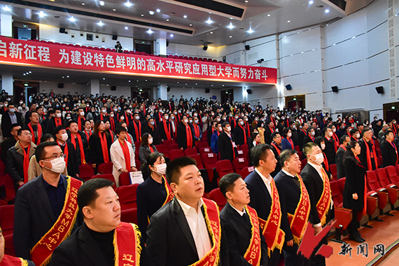免费观看B站刺激战场2023