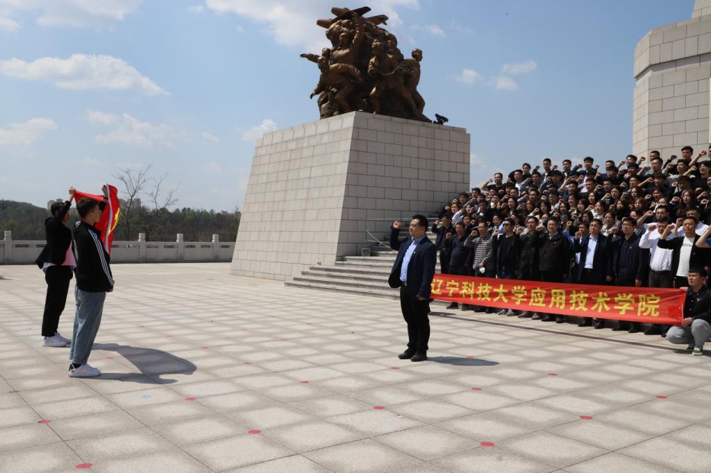 免费观看B站刺激战场2023