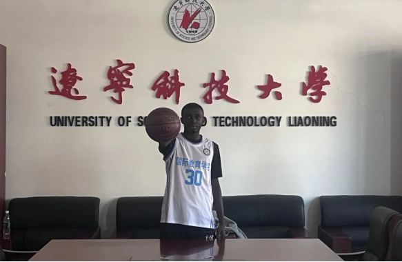 免费观看B站刺激战场2023