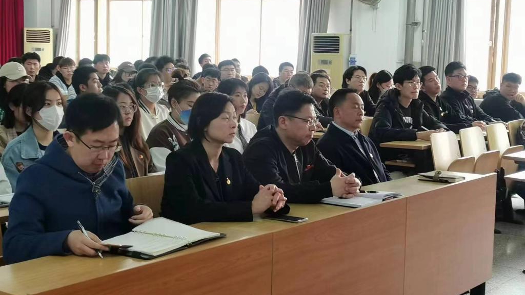免费观看B站刺激战场2023