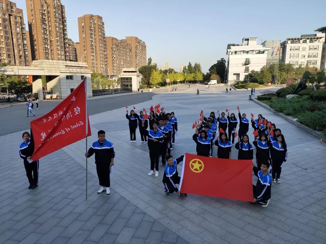 免费观看B站刺激战场2023