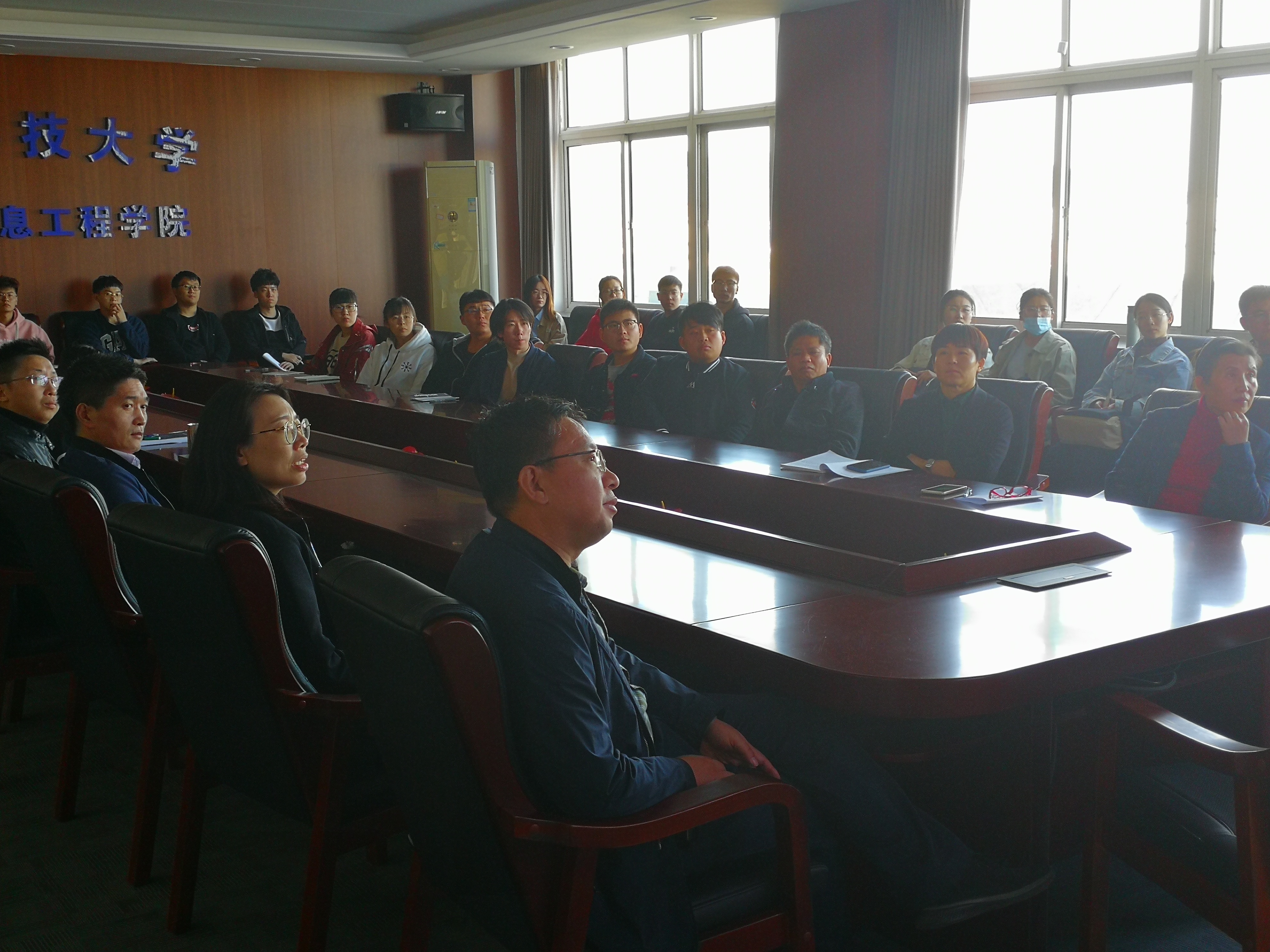 免费观看B站刺激战场2023