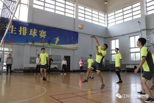 免费观看B站刺激战场2023