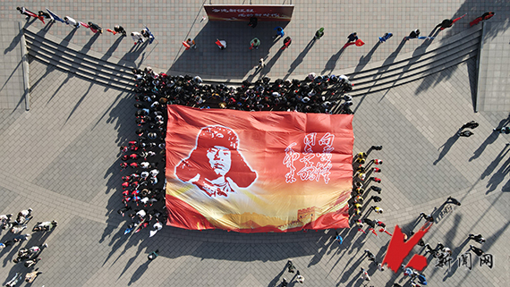 免费观看B站刺激战场2023