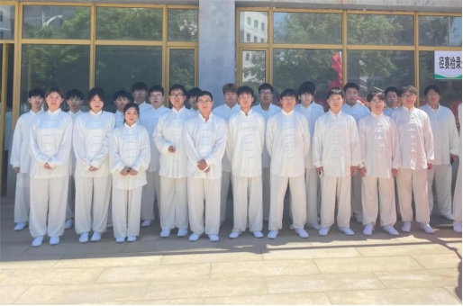 免费观看B站刺激战场2023