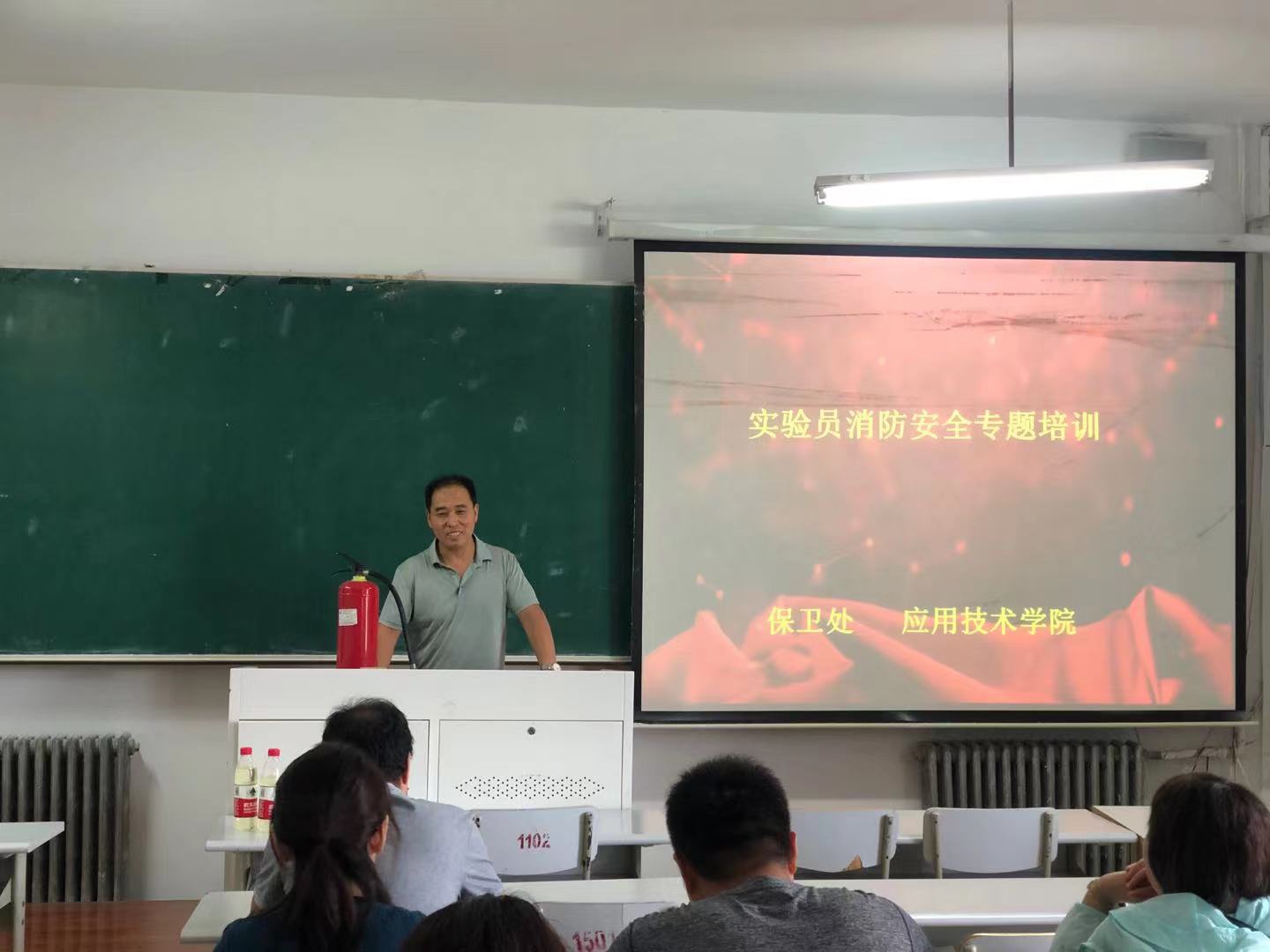 免费观看B站刺激战场2023