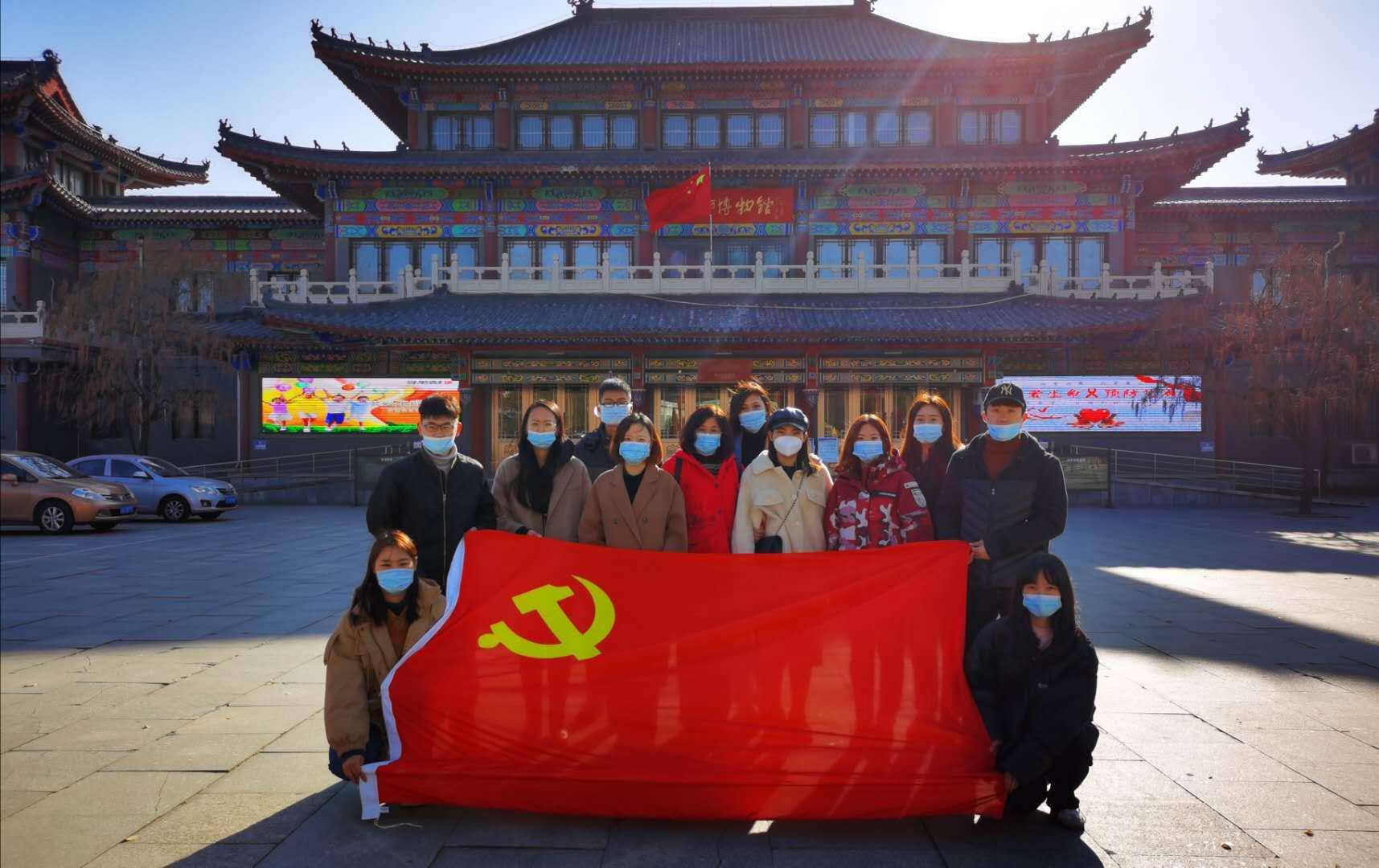 免费观看B站刺激战场2023