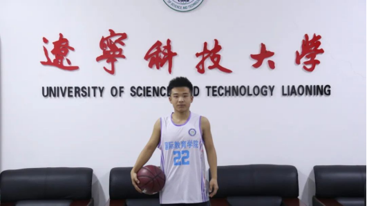 免费观看B站刺激战场2023