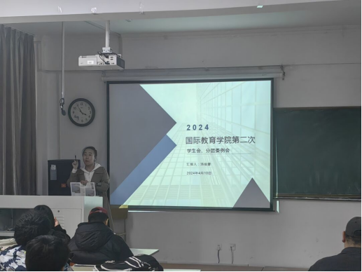 免费观看B站刺激战场2023