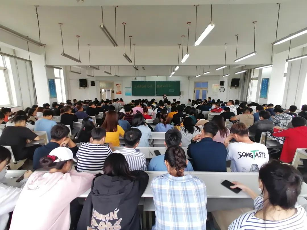 免费观看B站刺激战场2023