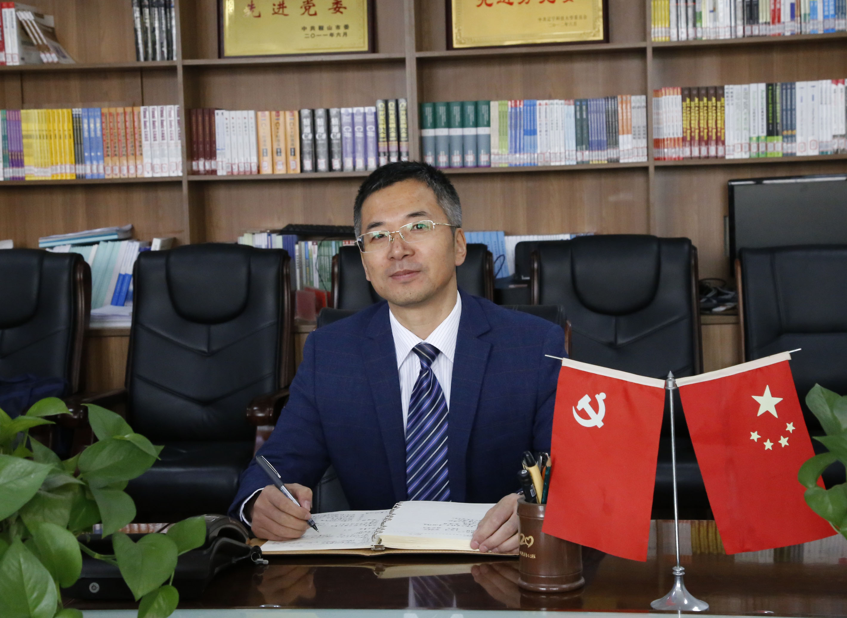 免费观看B站刺激战场2023