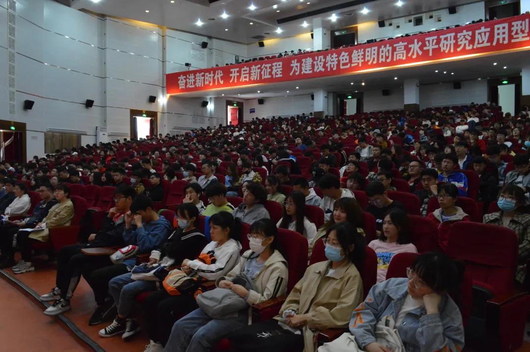 免费观看B站刺激战场2023