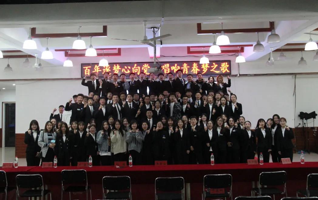 免费观看B站刺激战场2023
