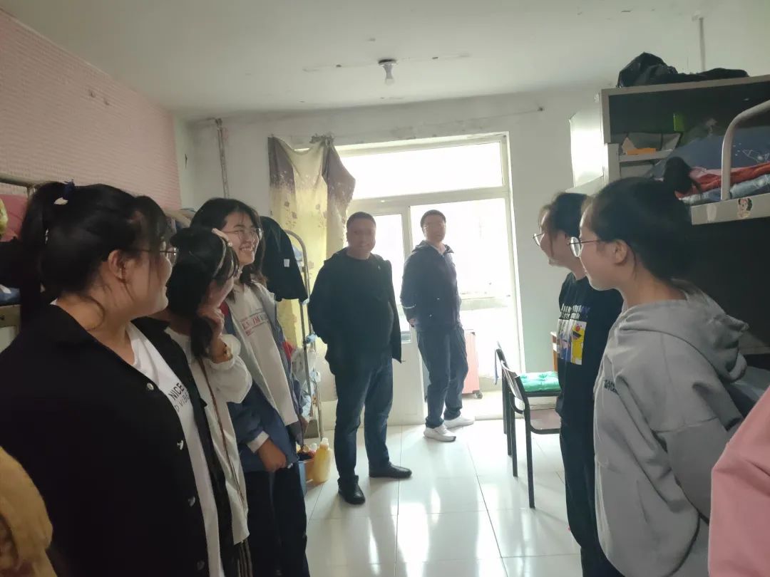 免费观看B站刺激战场2023