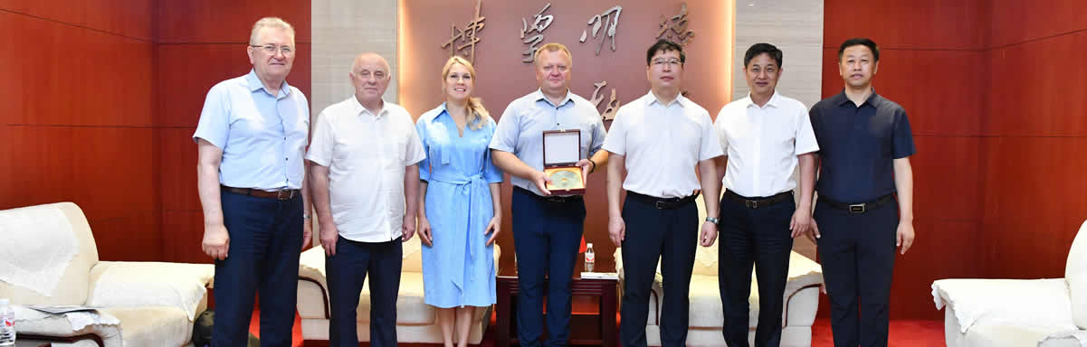 免费观看B站刺激战场2023