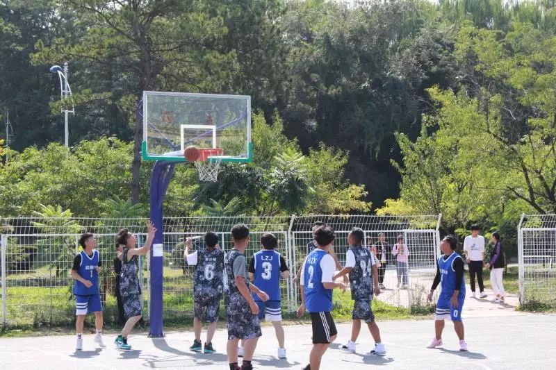 免费观看B站刺激战场2023
