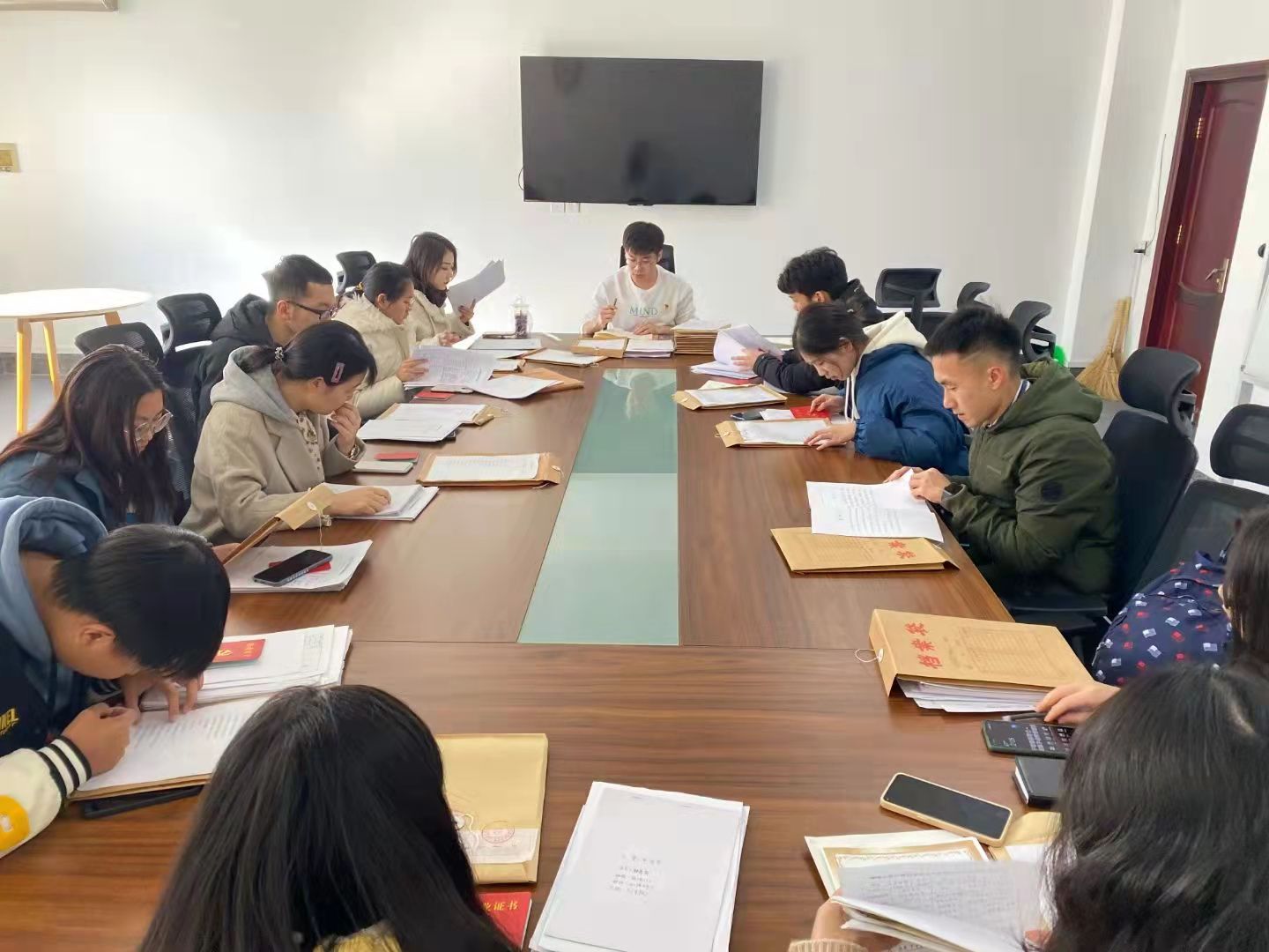 免费观看B站刺激战场2023
