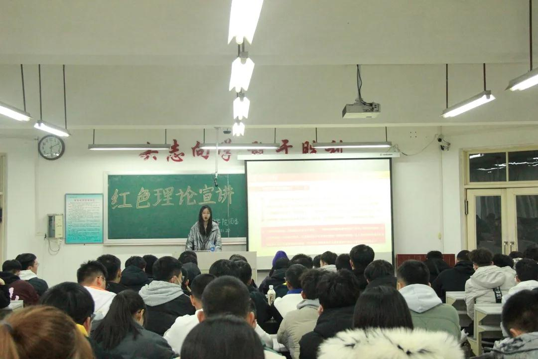 免费观看B站刺激战场2023